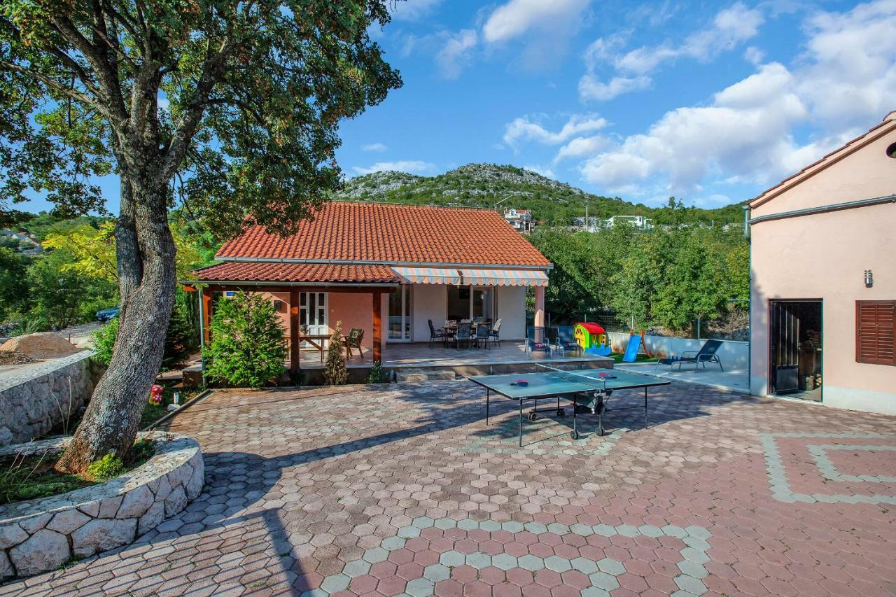 Villa Zvonimir Zagvozd 外观 照片
